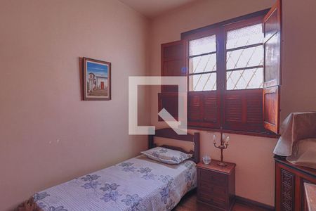 Casa à venda com 360m², 6 quartos e 2 vagasQuarto 1