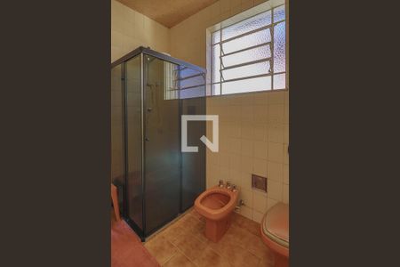 Casa à venda com 360m², 6 quartos e 2 vagasBanheiro Corredor