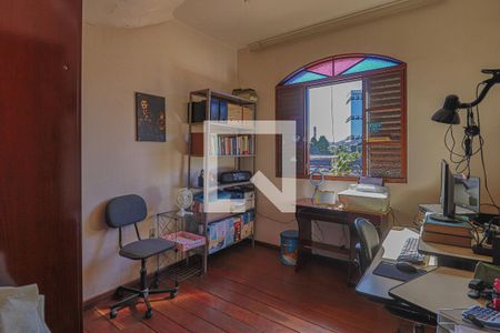 Casa à venda com 360m², 6 quartos e 2 vagasQuarto 3