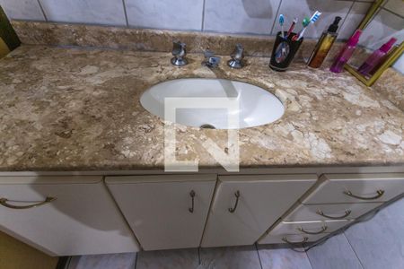 Casa à venda com 162m², 3 quartos e 3 vagasPia