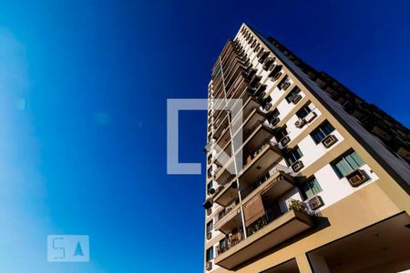 Apartamento à venda com 158m², 3 quartos e 2 vagas Apartamento à venda com 158m², 3 quartos e 2 vagasFachada