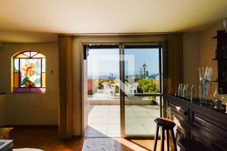 Apartamento à venda com 158m², 3 quartos e 2 vagasCobertura