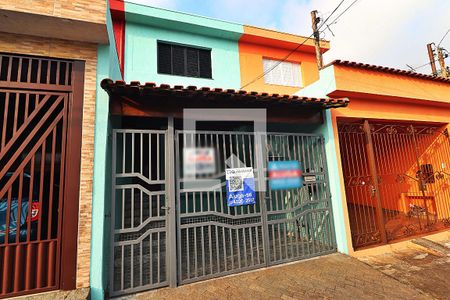 Casa para alugar com 120m², 3 quartos e 1 vagaFachada