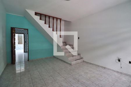 Sala de casa para alugar com 3 quartos, 120m² em Vila Aquilino, Santo André