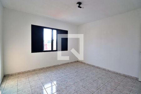 Quarto 2 de casa para alugar com 3 quartos, 120m² em Vila Aquilino, Santo André