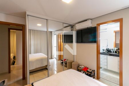 Apartamento para alugar com 200m², 3 quartos e 4 vagas Apartamento para alugar com 200m², 3 quartos e 4 vagasQuarto Suíte