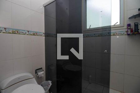 Casa à venda com 260m², 2 quartos e 3 vagasBanheiro da Suíte 1