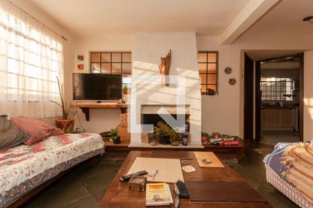 Casa para alugar com 460m², 5 quartos e 5 vagas Casa para alugar com 460m², 5 quartos e 5 vagasSala 3