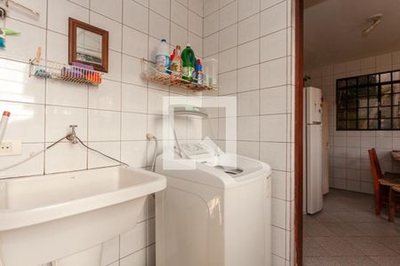Casa para alugar com 460m², 5 quartos e 5 vagas Casa para alugar com 460m², 5 quartos e 5 vagasÁrea de Serviço