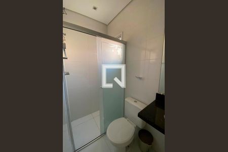 Casa à venda com 123m², 2 quartos e 2 vagas Casa à venda com 123m², 2 quartos e 2 vagasBanheiro