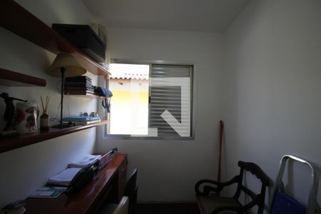 Casa à venda com 170m², 3 quartos e 2 vagasEscritório