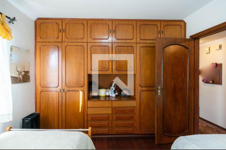 Apartamento à venda com 234m², 4 quartos e 3 vagasQuarto 2