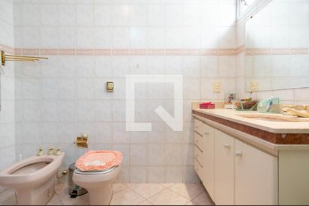 Apartamento à venda com 234m², 4 quartos e 3 vagasBanheiro