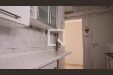 Apartamento à venda com 75m², 2 quartos e 1 vagaCozinha
