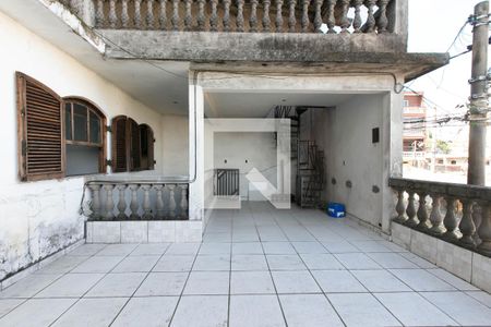 Casa à venda com 93m², 3 quartos e 2 vagas Casa à venda com 93m², 3 quartos e 2 vagasArea Externa