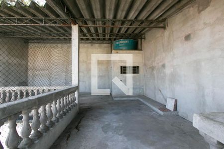 Casa à venda com 93m², 3 quartos e 2 vagas Casa à venda com 93m², 3 quartos e 2 vagasQuintal