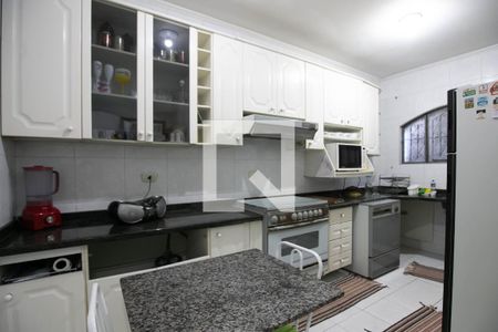 Casa à venda com 93m², 3 quartos e 2 vagas Casa à venda com 93m², 3 quartos e 2 vagasCozinha
