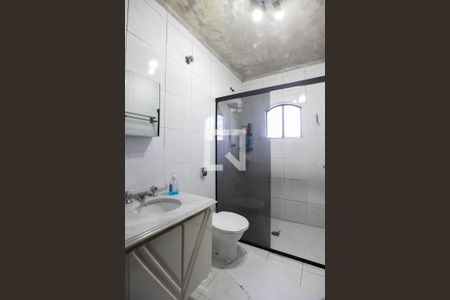 Casa à venda com 93m², 3 quartos e 2 vagas Casa à venda com 93m², 3 quartos e 2 vagasBanheiro