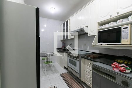 Casa à venda com 93m², 3 quartos e 2 vagas Casa à venda com 93m², 3 quartos e 2 vagasCozinha