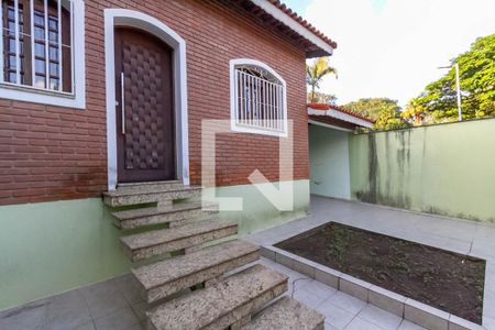 Casa à venda com 173m², 2 quartos e 5 vagas Casa à venda com 173m², 2 quartos e 5 vagasQuintal