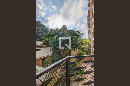 Apartamento à venda com 170m², 3 quartos e 3 vagas Apartamento à venda com 170m², 3 quartos e 3 vagasVaranda