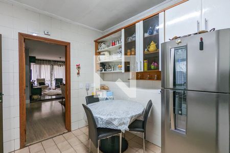 Apartamento à venda com 170m², 3 quartos e 3 vagas Apartamento à venda com 170m², 3 quartos e 3 vagasCozinha