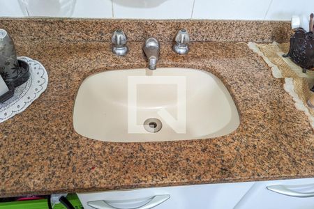 Apartamento à venda com 170m², 3 quartos e 3 vagas Apartamento à venda com 170m², 3 quartos e 3 vagasBanheiro da suíte