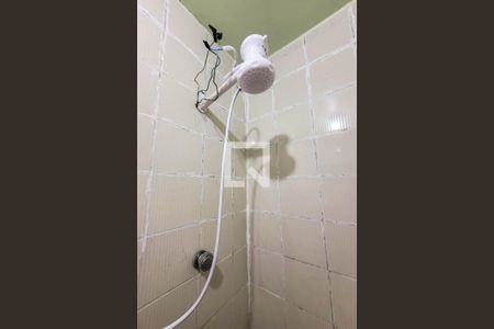 Casa à venda com 325m², 5 quartos e 5 vagas Casa à venda com 325m², 5 quartos e 5 vagasBanheiro Suíte de servico