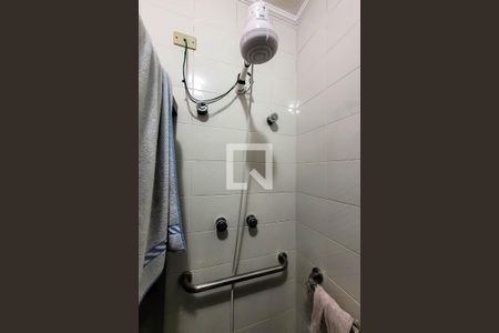 Casa à venda com 325m², 5 quartos e 5 vagas Casa à venda com 325m², 5 quartos e 5 vagasBanheiro da Suíte 2