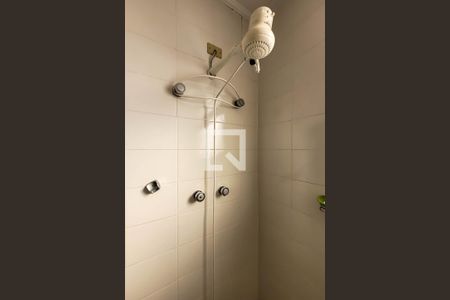 Casa à venda com 325m², 5 quartos e 5 vagas Casa à venda com 325m², 5 quartos e 5 vagasBanheiro da Suíte 3