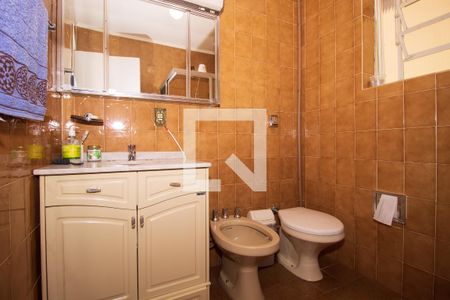 Casa à venda com 170m², 4 quartos e 12 vagas Casa à venda com 170m², 4 quartos e 12 vagasBanheiro