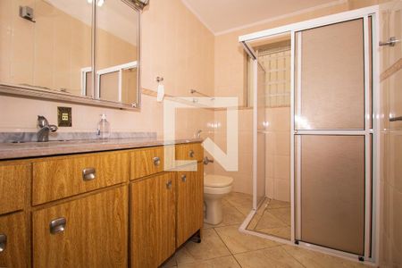 Casa à venda com 170m², 4 quartos e 12 vagas Casa à venda com 170m², 4 quartos e 12 vagasBanheiro