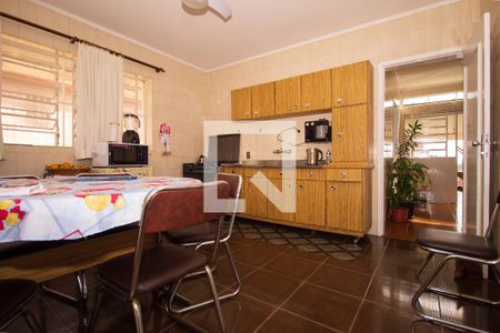 Casa à venda com 170m², 4 quartos e 12 vagas Casa à venda com 170m², 4 quartos e 12 vagasCozinha