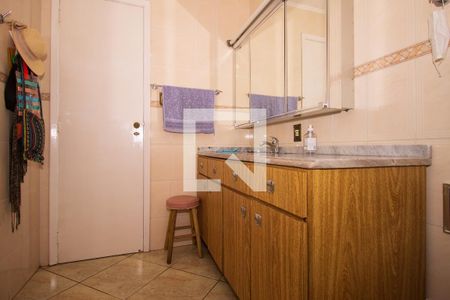 Casa à venda com 170m², 4 quartos e 12 vagas Casa à venda com 170m², 4 quartos e 12 vagasBanheiro