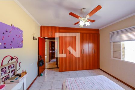 Casa à venda com 160m², 3 quartos e 5 vagas Casa à venda com 160m², 3 quartos e 5 vagasQuarto 2