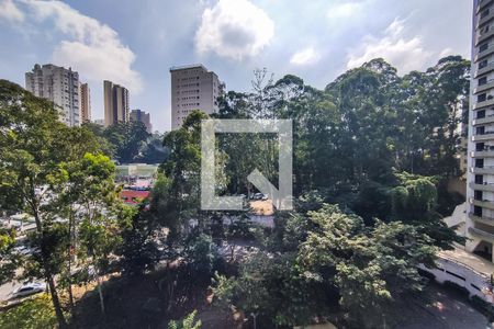 Apartamento à venda com 152m², 3 quartos e 3 vagasVista