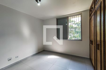 Apartamento à venda com 152m², 3 quartos e 3 vagasQuarto 2