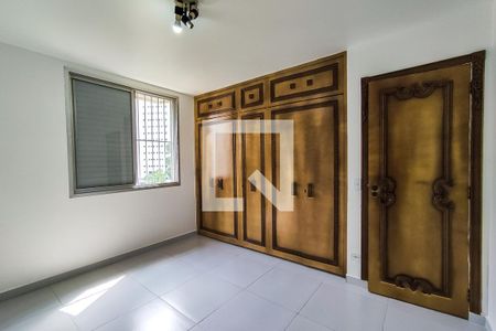 Apartamento à venda com 152m², 3 quartos e 3 vagasQuarto 2