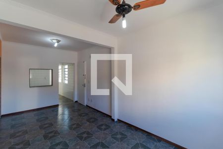 Apartamento à venda com 65m², 2 quartos e 1 vagaSalas