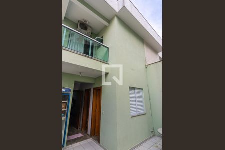 Casa à venda com 300m², 4 quartos e 5 vagas Casa à venda com 300m², 4 quartos e 5 vagasQuintal