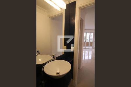 Apartamento para alugar com 125m², 3 quartos e 4 vagasBanheiro