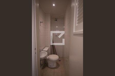 Apartamento para alugar com 125m², 3 quartos e 4 vagasBanheiro de Serviço