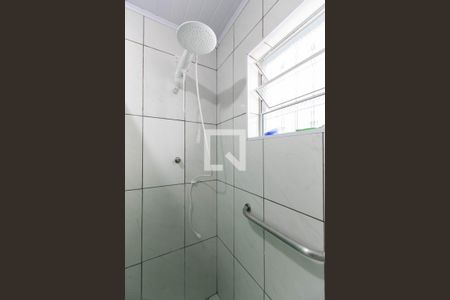 Casa à venda com 100m², 2 quartos e 3 vagas Casa à venda com 100m², 2 quartos e 3 vagasDetalhe banheiro