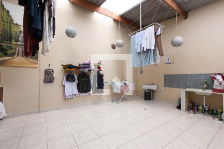 Casa à venda com 100m², 2 quartos e 3 vagas Casa à venda com 100m², 2 quartos e 3 vagasArea de Serviço