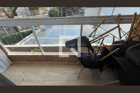 Casa à venda com 350m², 4 quartos e 2 vagasVaranda do quarto 2
