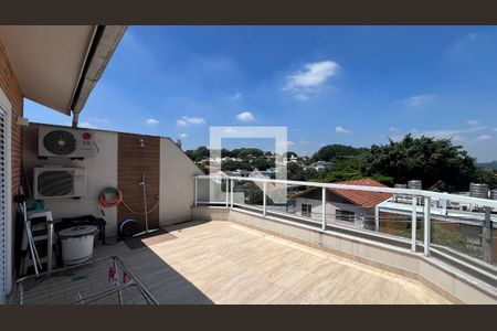 Casa à venda com 350m², 4 quartos e 2 vagasVaranda do quarto 1