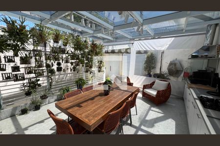 Casa à venda com 350m², 4 quartos e 2 vagasÁrea gourmet