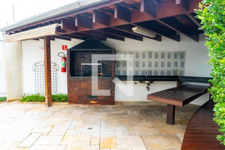 Apartamento à venda com 90m², 4 quartos e 2 vagas Apartamento à venda com 90m², 4 quartos e 2 vagasÁrea comum - Churrasqueira