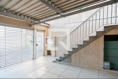 Casa à venda com 121m², 2 quartos e 3 vagasGaragem