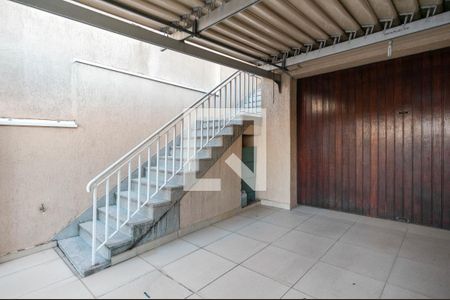 Casa à venda com 121m², 2 quartos e 3 vagasGaragem